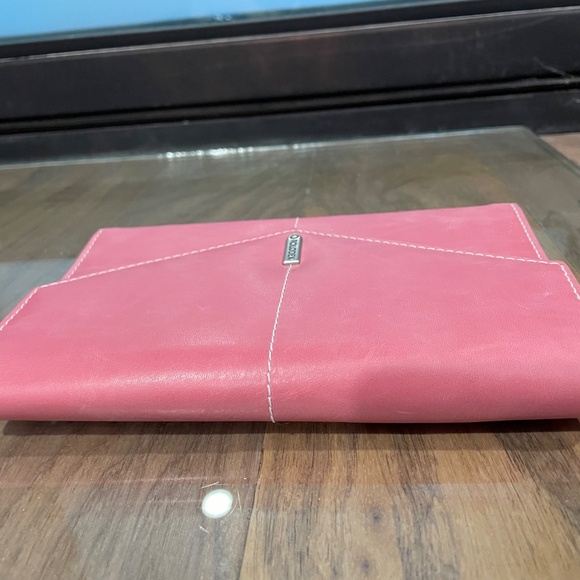 Excellent Condition Leather Business Card Storage Case - Picture 4 of 13